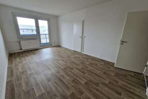 2-Zimmer-Wohnung im 5. Obergeschoss zu vermieten – Andromedaweg 4, 4205 Grünau-Nord, Leipzig – Vorschaubild 1