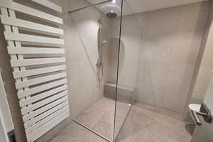 * ERSTBEZUG nach RENOVIERUNG * lichtdurchflutete 3-Zi-EG-Whg mit GARTEN, 2 TERRASSEN, EBK, TG – Gleißhammerstraße 134, 90480 Schmausenbuckstraße, Nürnberg – Vorschaubild 17