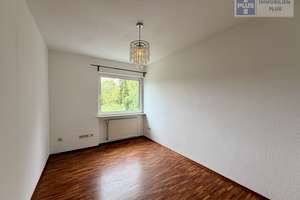 HOMBURG-UNINÄHE; GEPFLEGTE UND HELLE 3 ZKB WOHNUNG MIT EBK; BALKON UND GARAGE – Die vollständige Adresse der Immobilie erhältst du vom Anbieter., 66424 Homburg – Vorschaubild 13