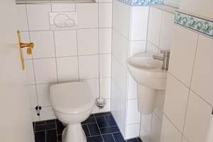 Großzügige 4-Zimmer-Wohnung in zentraler Lage von Köln-Deutz – Die vollständige Adresse der Immobilie erhältst du vom Anbieter., 50679 Deutz, Köln – Vorschaubild 13