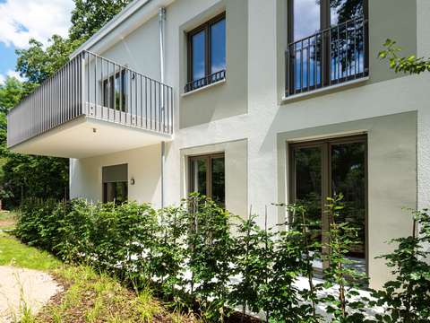 Idyllisch Wohnen In Kleinem Gartenhaus