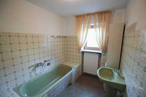 Geräumiges Zweifamilienhaus in ruhiger Lage – Lichtdurchflutet, naturnah und voller Möglichkeiten – Freising (Kreis) – Vorschaubild 9