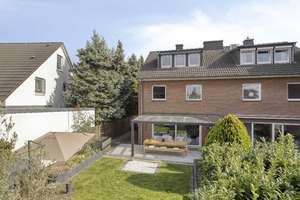 Sofort bezugsbereit – modernes Einfamilienhaus mit drei Garagen in Ratingen-Lintorf – Die vollständige Adresse der Immobilie erhältst du vom Anbieter., 40885 Lintorf, Ratingen – Vorschaubild 7