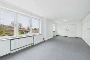 Uneinsehbarer Garten, Pool und direkt am Ortsrand gelegen – Die vollständige Adresse der Immobilie erhältst du vom Anbieter., 86551 Aichach – Vorschaubild 20