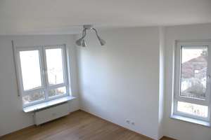 gehobene 4 1/2 Zi.-Wohnung in bester Wohnlage – Schanzstrasse 60/4, 72760 Betzingen, Reutlingen – Vorschaubild 4