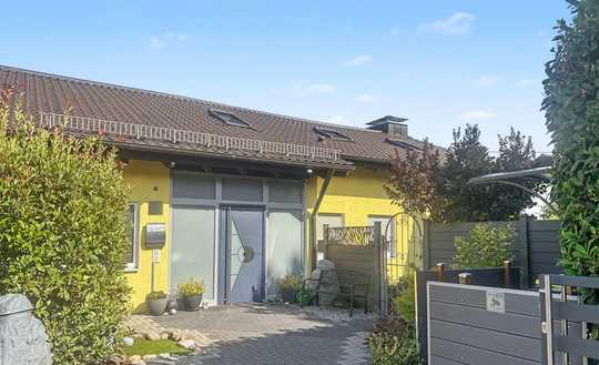 Gehobenes Mehrgenerationenhaus mit Fernblick und großzügigem Grundstück in Karlsruhe-Grünwettersbach