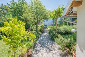 Modernes Wohnhaus in ruhiger Lage von Weilimdorf-Wolfbusch – Die vollständige Adresse der Immobilie erhältst du vom Anbieter., 70499 Wolfbusch, Stuttgart – Vorschaubild 10