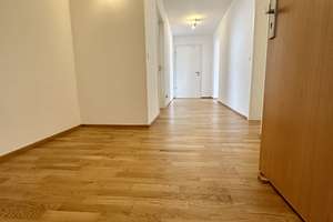 Helle, barrierefreie Wohnung in Erlangen: 2,5-Zimmer-Wohnung mit Balkon – Vogelherd 39, 91058 Tennenlohe, Erlangen – Vorschaubild 16
