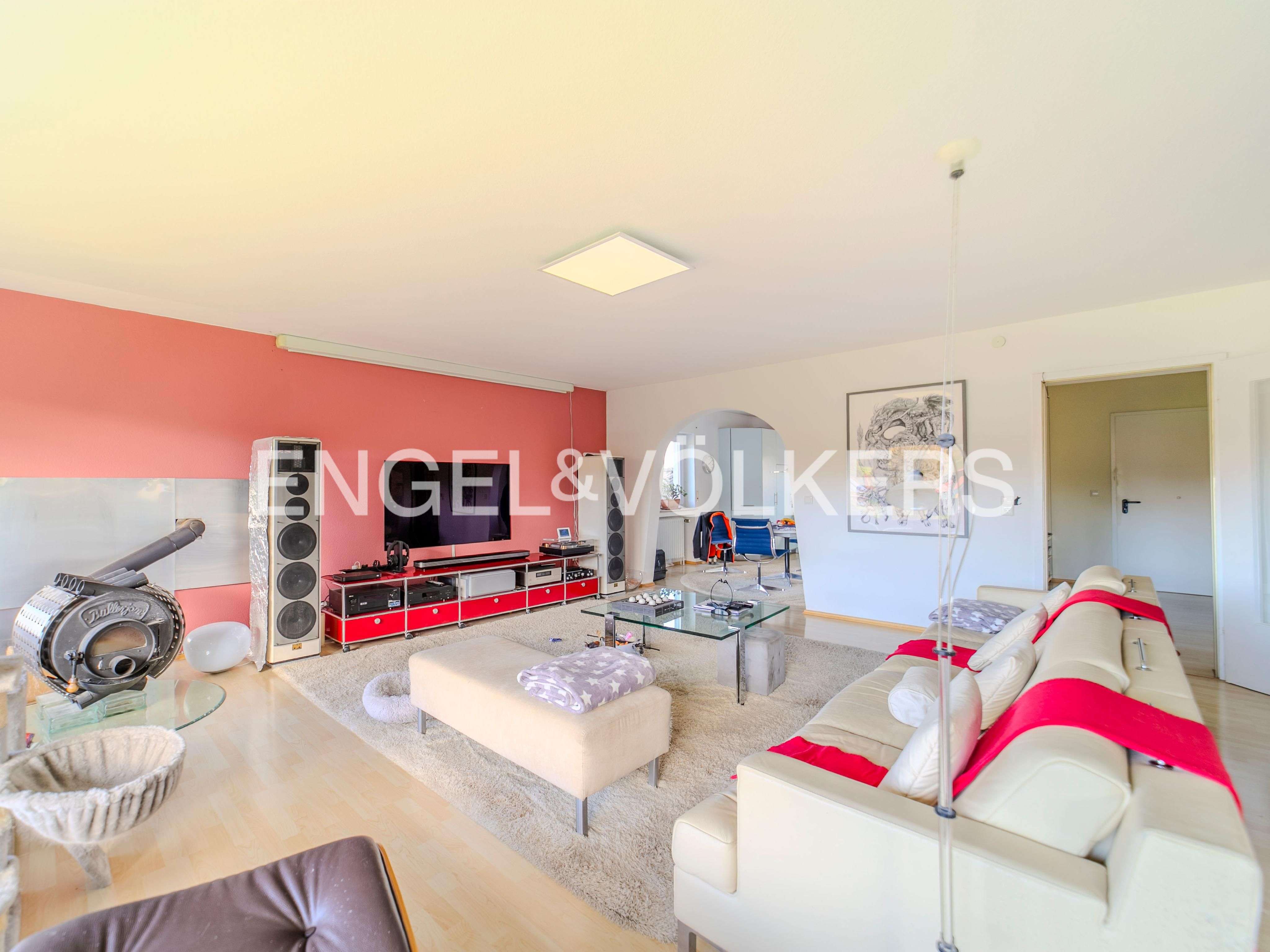 Immobilie in Bonndorf im Schwarzwald - Naturnahes Einfamilienhaus mit Blick ins Grüne - Bild 5