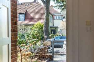 HOMESK - Großzügiges Wohnen mit Stil: Reihenmittelhaus, Wintergarten und Garten in Lichterfelde-West – Berner Straße 39 A, 12205 Lichterfelde, Berlin – Vorschaubild 34