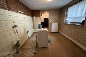 Gelegenheit! Großzügiges Baugrundstück mit Altbestand in Dirmstein – Die vollständige Adresse der Immobilie erhältst du vom Anbieter., 67246 Dirmstein – Vorschaubild 2