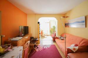 Attraktives Reihenhaus mit großer Terrasse, 2 Stellplätzen und viel Potenzial in Grenznähe! – Die vollständige Adresse der Immobilie erhältst du vom Anbieter., 79540 Lörrach – Vorschaubild 9