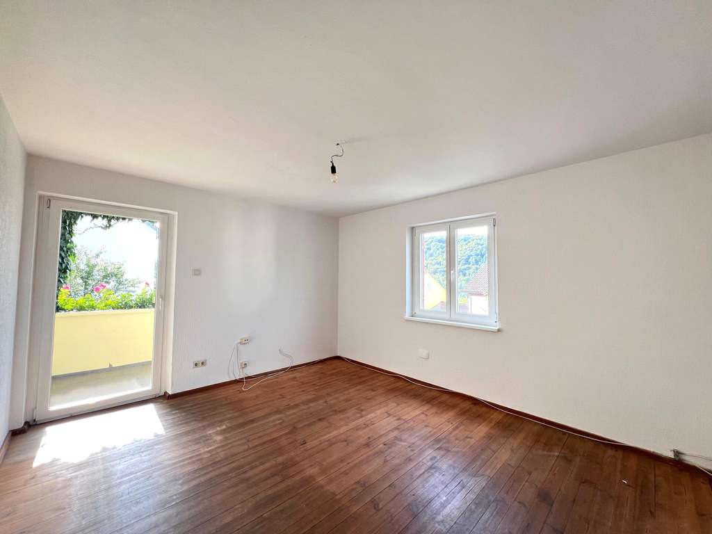 Immobilie in Riedenburg - Charmantes 2-Familienhaus mit großem Grundstück in Riedenburg! - Bild 1