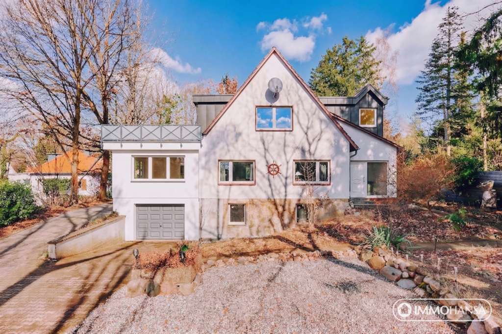 Immobilie in Adendorf - Familienparadies mit großem Garten & Ausbaupotenzial - Bild 1