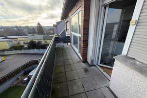 Gut geschnittene Dreizimmerwohnung mit Balkon – Die vollständige Adresse der Immobilie erhältst du vom Anbieter., 42657 Burg/Höhscheid, Solingen – Vorschaubild 4