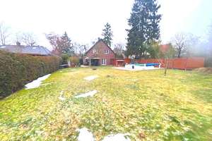 Bezugsfreies geräumiges Einfamilienhaus mit großem Garten – Die vollständige Adresse der Immobilie erhältst du vom Anbieter., 14612 Falkensee – Vorschaubild 6