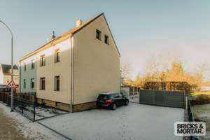 Modernisierte Doppelhaushälfte auf über 1.000 m² Grundstück – Die vollständige Adresse der Immobilie erhältst du vom Anbieter., 4509 Delitzsch – Vorschaubild 2