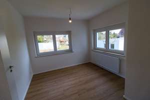 Kernsaniertes freistehendes Haus mit Garten in Musberg: 2 Wohneinheiten, viel Platz für Familie – Die vollständige Adresse der Immobilie erhältst du vom Anbieter., 70771 Leinfelden-Echterdingen – Vorschaubild 12