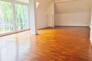 Interessante Dachgeschoss-Wohnung an der Ruhrallee – Ruhrallee 70, 45138 Huttrop, Essen – Vorschaubild 3