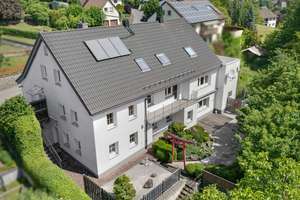 Panoramatraum! Modernisiertes ZFH mit ELW in ruhiger Lage in Untersteinach (Kulmbach) – Die vollständige Adresse der Immobilie erhältst du vom Anbieter., 95369 Untersteinach – Vorschaubild 3