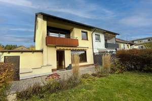 Doppelhaushälfte mit sonnigem Süd-Grundstück in bevorzugter Lage in VS-Villingen - Haslach – Die vollständige Adresse der Immobilie erhältst du vom Anbieter., 78052 Villingen, Villingen-Schwenningen – Vorschaubild 2