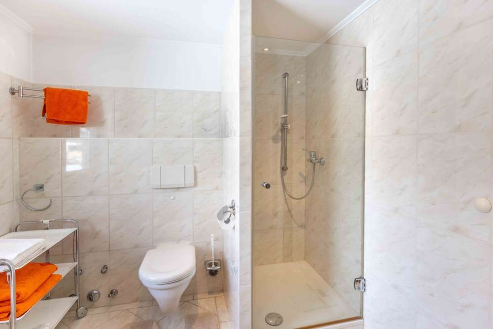 Immobilie in Alling - Top gepflegtes Reihenmittelhaus mit 4,5 Zimmern inkl. Hobbyraum, Sauna  und Garage - Bild 27