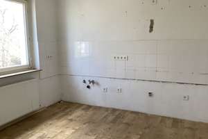 Schöne, renovierte 2-Zimmer-Wohnung mit Loggia! – Atterstr. 126, 49090 Eversburg, Osnabrück – Vorschaubild 6