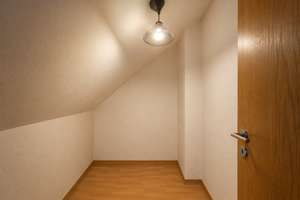 Gemütliche Maisonettewohnung | Balkon | Einbauküche | Duplex-Stellplatz – Die vollständige Adresse der Immobilie erhältst du vom Anbieter., 4179 Leutzsch, Leipzig – Vorschaubild 6