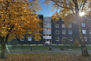 Helle 3 Zimmerwohnung im Hochparterre mit Loggia im beliebten Braunschweiger Stadtteil Watenbüttel! – Die vollständige Adresse der Immobilie erhältst du vom Anbieter., 38112 Lehndorf-Watenbüttel, Braunschweig – Vorschaubild 4