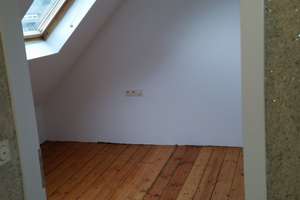 Gepflegte 3-Zimmer-Dachgeschoss-Wohnung in Remscheid – Bergisch Born 149, 42897 Bergisch Born West, Remscheid – Vorschaubild 4