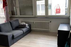 3 Zimmer-Wohnung mit Einbauküche und Balkon in der Innenstadt – Die vollständige Adresse der Immobilie erhältst du vom Anbieter., 67655 Innenstadt Ost, Kaiserslautern – Vorschaubild 2