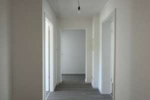 NUR MIT WBS 100/140 MIT BESONDEREM WOHNBEDARF - Familienwohnung in Karow mit Balkon! – Münchehagenstraße 38, 13125 Karow, Berlin – Vorschaubild 7