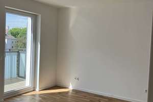 exklusive 4-Zi.-Whg. mit offener Küche und 3 Balkone * renoviert * 145 m² – Krumpterstr. 23, 81543 Untergiesing, München – Vorschaubild 3