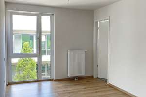 große Wohnung mit 3 SZ | sonniger Balkon | Einbauküche | Aufzug | TG – Abelsbergstraße 26D, 70190 Ostheim, Stuttgart – Vorschaubild 8