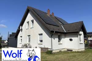 Energetisch modernisiertes 1-2 Familienhaus im Zentrum mit neuer Photovoltaikanlage – Die vollständige Adresse der Immobilie erhältst du vom Anbieter., 32278 Kirchlengern – Vorschaubild 1