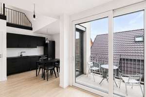 S-Untertürkheim: Charmante 1,5-Zimmer-Maisonette-Wohnung mit großer Galerie und Loggia – Die vollständige Adresse der Immobilie erhältst du vom Anbieter., 70327 Untertürkheim (Ortsteil), Stuttgart – Vorschaubild 3
