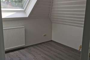 Schöne Dachgeschosswohnung mit Loggia in Lübeck Schönböcken – Die vollständige Adresse der Immobilie erhältst du vom Anbieter., 23556 Sankt Lorenz Nord, Lübeck – Vorschaubild 10
