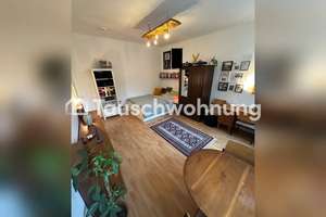 Tauschwohnung: Suchen größere Wohnung (2-3 Zimmer) in Berlin