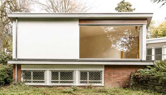 Bild von Mid century Bungalow Auf dem Hügel in bester Lage von Kronberg