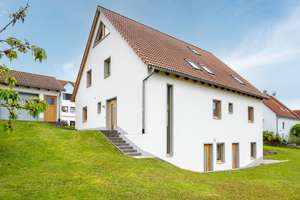 AIGNER - Großzügiges Einfamilienhaus mit sonnigem Grundstück und gehobener Innenausstattung – Die vollständige Adresse der Immobilie erhältst du vom Anbieter., 85238 Petershausen – Vorschaubild 3