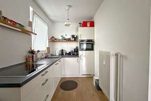 Charmantes Staffelgeschoss mit sonniger Dachterrasse und Garage ! – Die vollständige Adresse der Immobilie erhältst du vom Anbieter., 22339 Hummelsbüttel, Hamburg – Vorschaubild 5