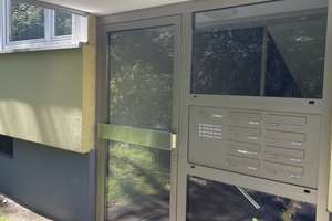 Gut aufgeteilte 4-Zi-Wohnung mit großem Balkon im grünen Ramersdorf-Perlach. Bad und WC neu. Frei ! – Die vollständige Adresse der Immobilie erhältst du vom Anbieter., 81735 Ramersdorf, München – Vorschaubild 19