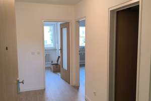 Gepflegte 2-Zimmer-Wohnung im 1. OG mit Balkon in Nürnberg-Ludwigsfeld – Die vollständige Adresse der Immobilie erhältst du vom Anbieter., 90478 Ludwigsfeld, Nürnberg – Vorschaubild 10