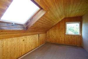 Reiheneckhaus mit Terrasse, schönem Garten und 2 Garagen – Die vollständige Adresse der Immobilie erhältst du vom Anbieter., 72766 Reutlingen-Mitte, Reutlingen – Vorschaubild 17