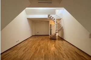 1,5-Zimmer Wohnung mit Balkon in Köln Altstadt & Neustadt-Nord – Komödienstraße 44, 50667 Altstadt/Nord, Köln – Vorschaubild 2
