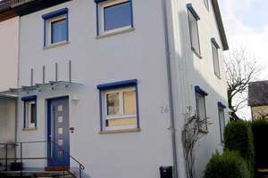 5-Zimmer Doppelhaushälfte in Reutlingen, Voller Brunnen – Die vollständige Adresse der Immobilie erhältst du vom Anbieter., 72760 Reutlingen-Mitte, Reutlingen – Vorschaubild 2