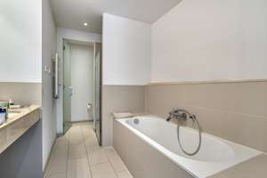 Property thumbnail 10