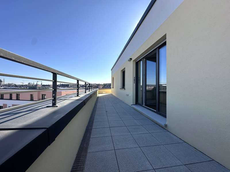 **Erstbezug** Helle 2-Raum-Wohnung mit Terrasse in Dresden-Friedrichstadt - Photo 3