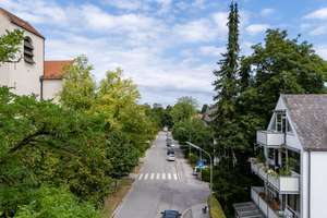 Wohnen zwischen Natur und urbaner Nähe – Dachgeschosswohnung mit Galerie und zwei Balkonen – Die vollständige Adresse der Immobilie erhältst du vom Anbieter., 80939 Obere Isarau, München – Vorschaubild 34