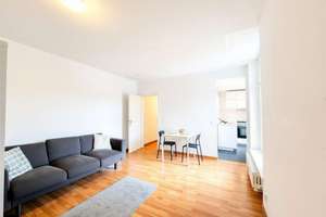 Charmante 1-Zimmer-Altbauwohnung im Seitenflügel – Ruhiges Wohnen in begehrter Kreuzberger Lage – Die vollständige Adresse der Immobilie erhältst du vom Anbieter., 10997 Kreuzberg, Berlin – Vorschaubild 3